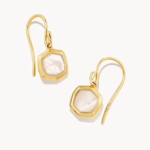 Kendra Scott Davis 18k Gold Vermeil Small Drop Earrings in Ivory Mother-of-Pearl